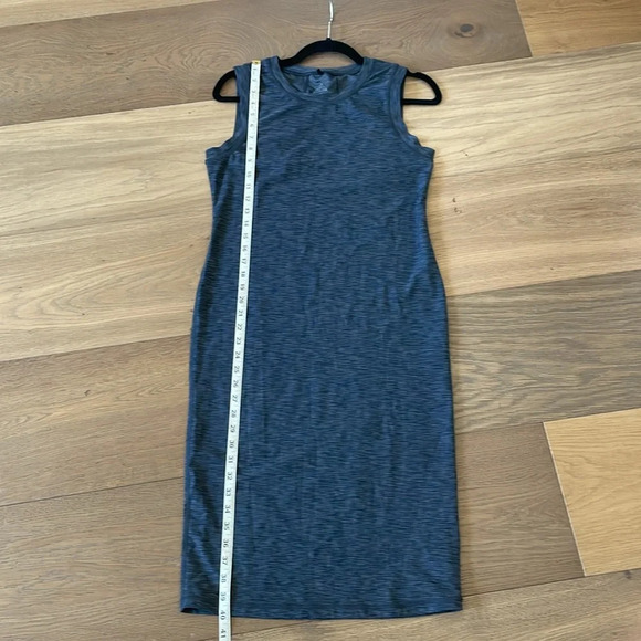 Prana Vertex Dress in Gray Graphite Athleisure Dress Sz Medium - Picture 7 of 10